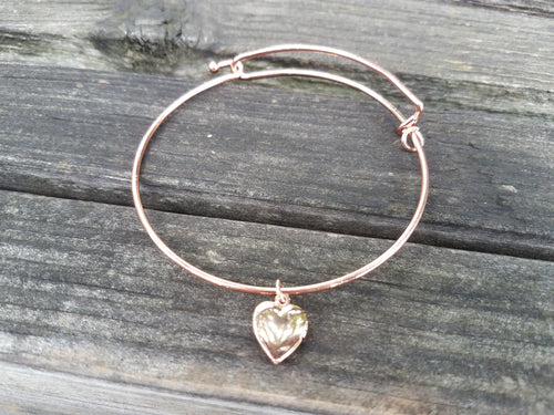 Rose gold heart charm bracelet